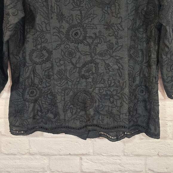 W Bogner Black Floral Embroidered Linen Button Down Top Women's Size 10 Artsy - Picture 8 of 10